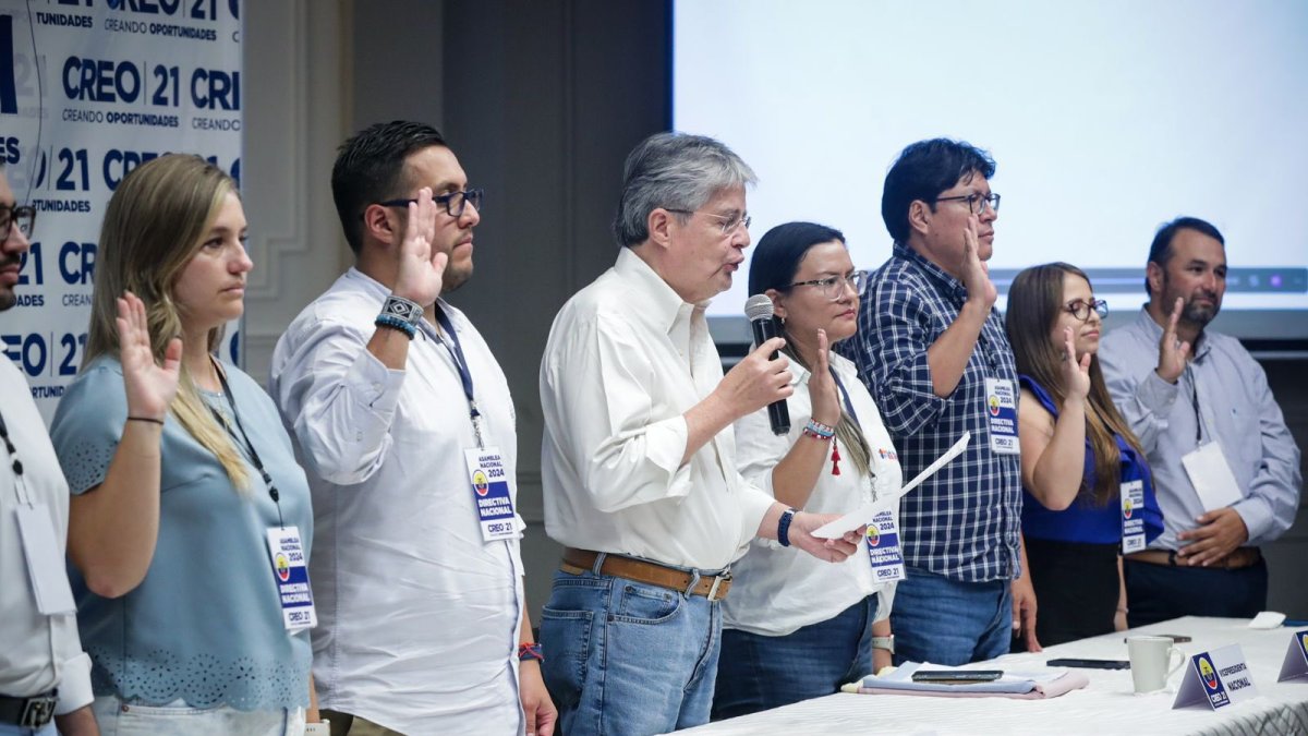 Guillermo Lasso participó de la convención nacional del movimiento CREO.