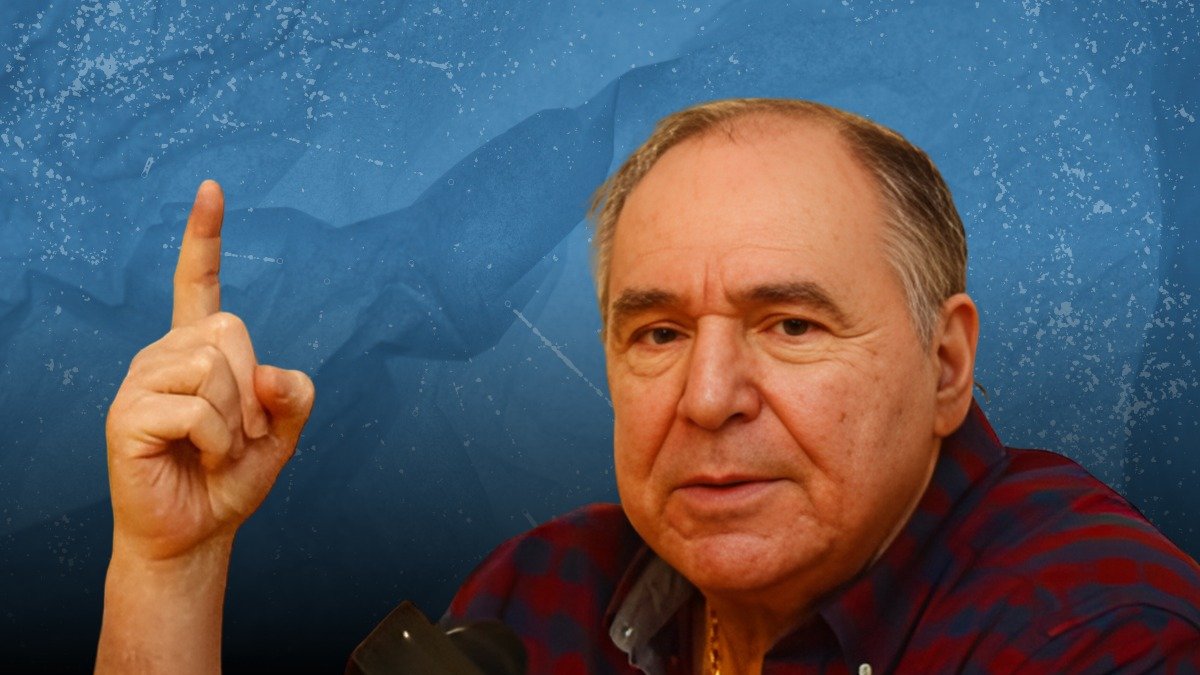 El expresidente de Ecuador, Abdalá Bucaram, escribió sobre las elecciones 2025.