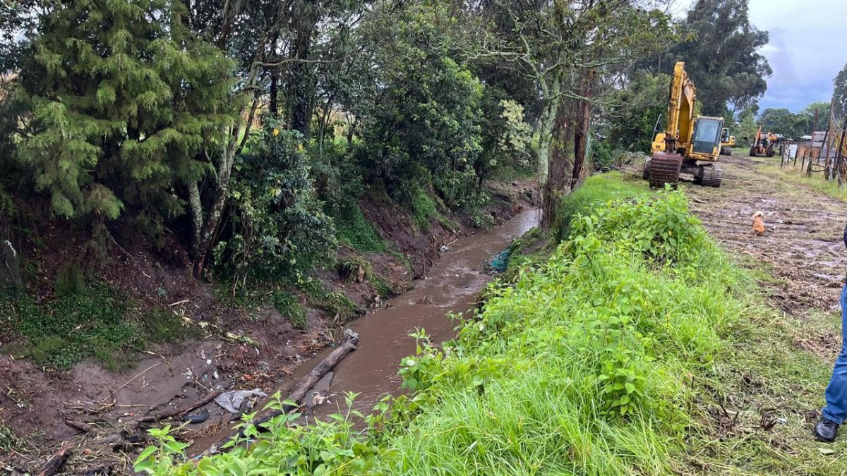 Limpieza del río Santa Isabel.