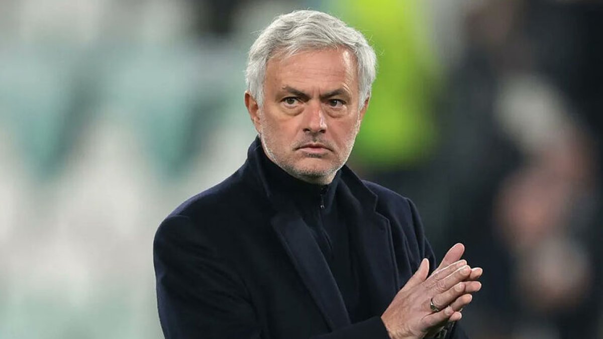 José Mourinho, experimentado técnico portugués, actualmente se encuentra sin equipo.
