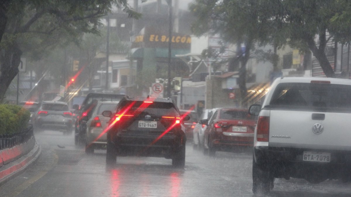 Según el Inmahi, para la noche y madrugada e este 2 de mayo se pronostican lluvias ligeras en la ciudad.