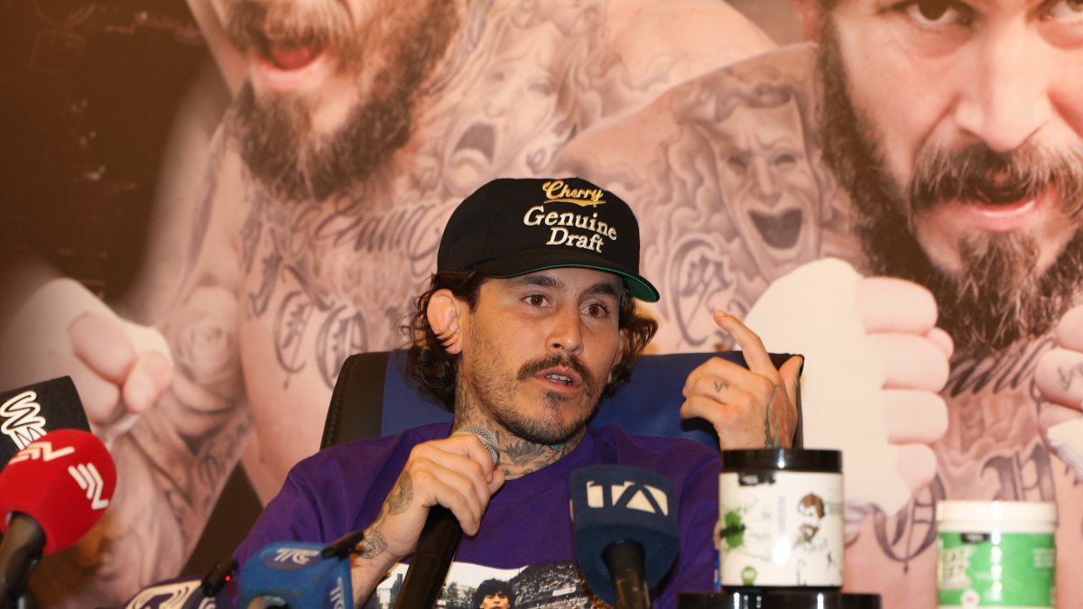 Marlon Chito Vera durante la presentación de su nuevo producto