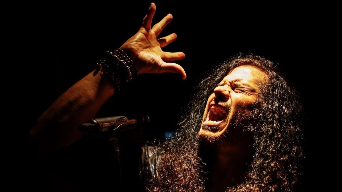 La gira por América Latina del vocalista estadounidense abarcó Argentina, Chile, Bolivia, Perú, Ecuador y Colombia.