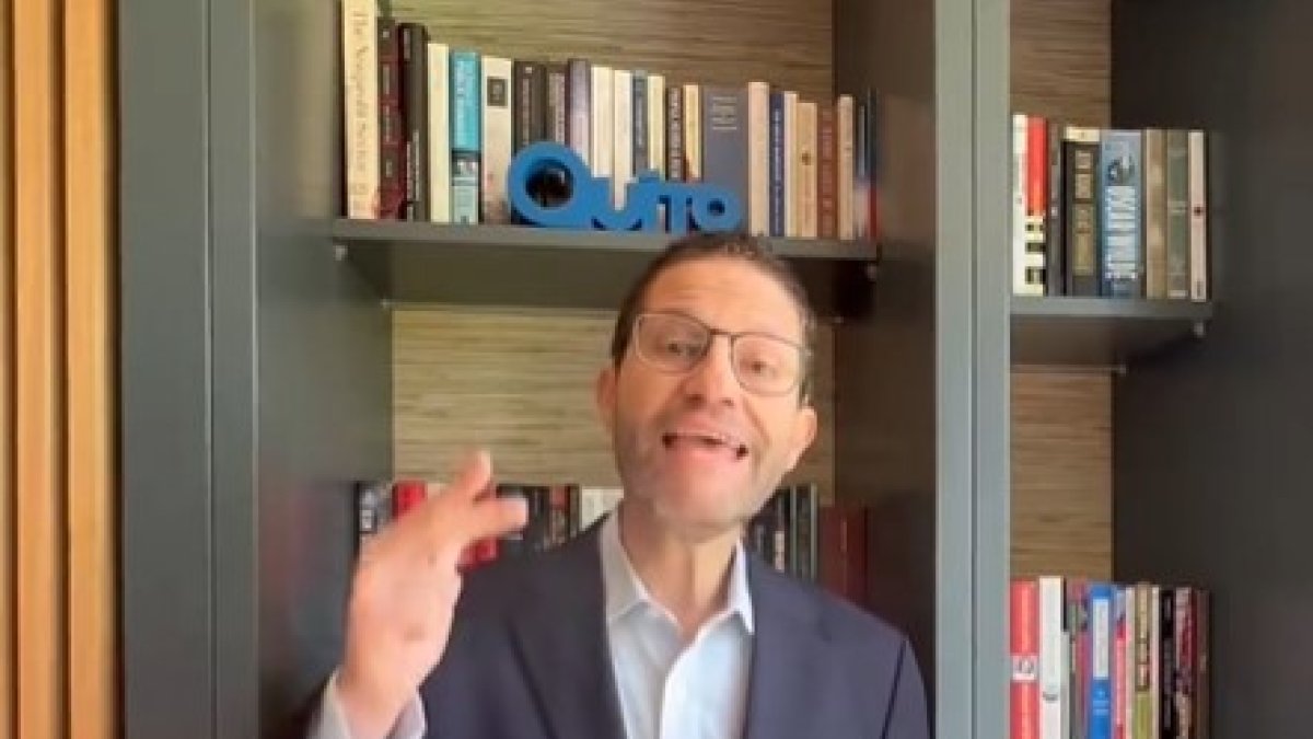 Mauricio Rodas respondió a Pabel Muñoz sobre el Metro de Quito.