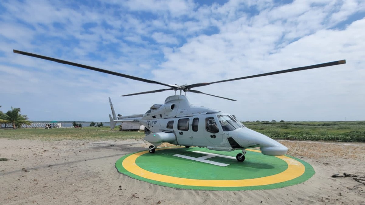 Helicóptero de la Armada Ecuatoriana se accidentó en Santa Elena.