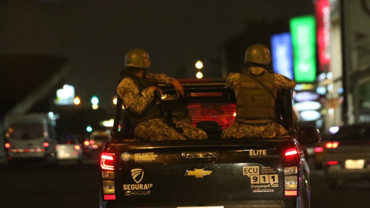 Proceso. El Decreto Ejecutivo 218, firmado a inicios de abril; da los parámetros para desarrollar los controles de seguridad en las zonas conflictivas del país.
