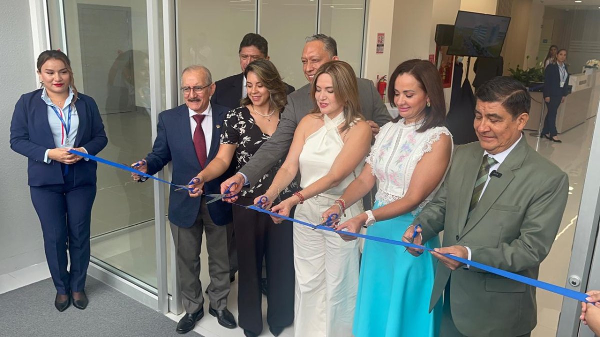 Se inauguró el Hospital Docente Semedic UCSG.