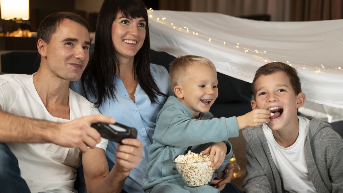 Ver películas con mamá siempre será un buen plan.