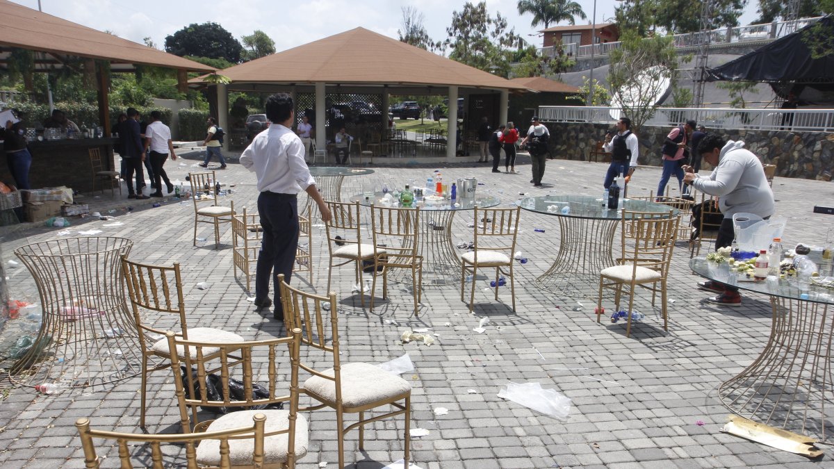 Área social. En este sitio de la propiedad se armaron mesas para los invitados del cumpleaños de Celso Moreira.