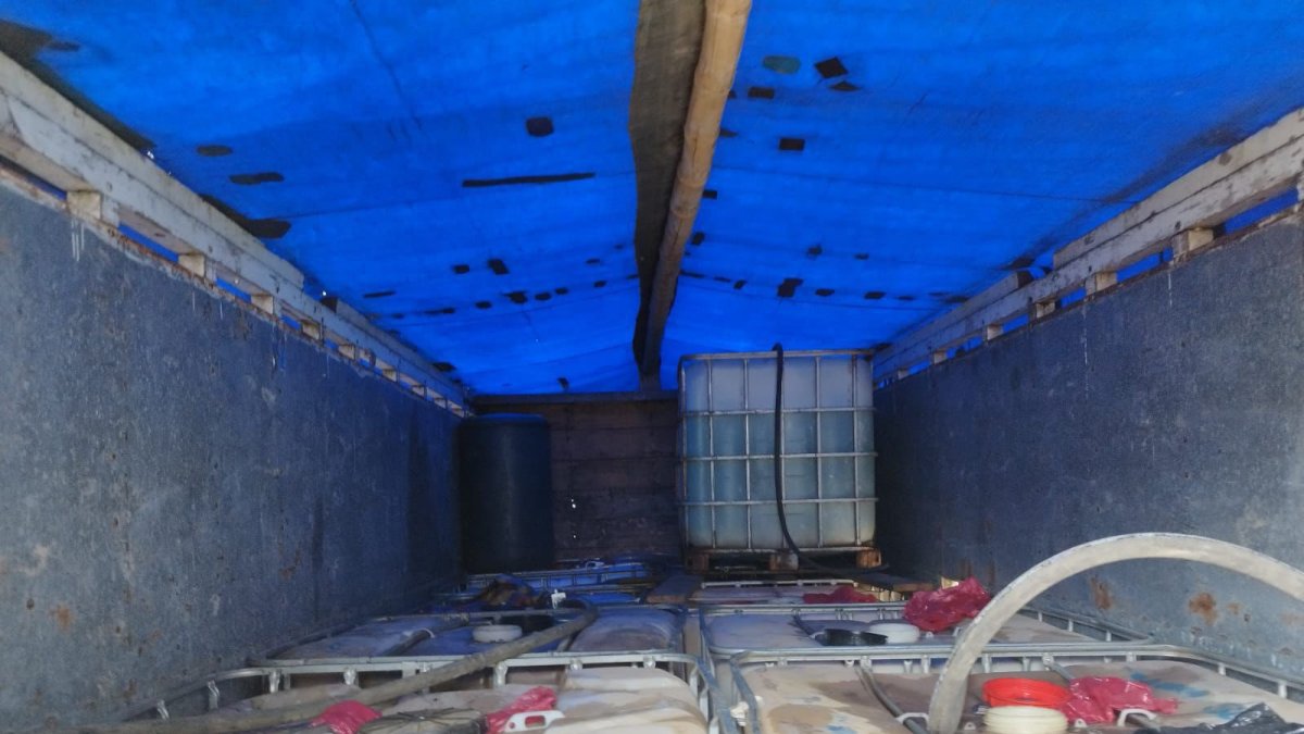 Operativo. Militares se encargaron del decomiso de hidrocarburo.