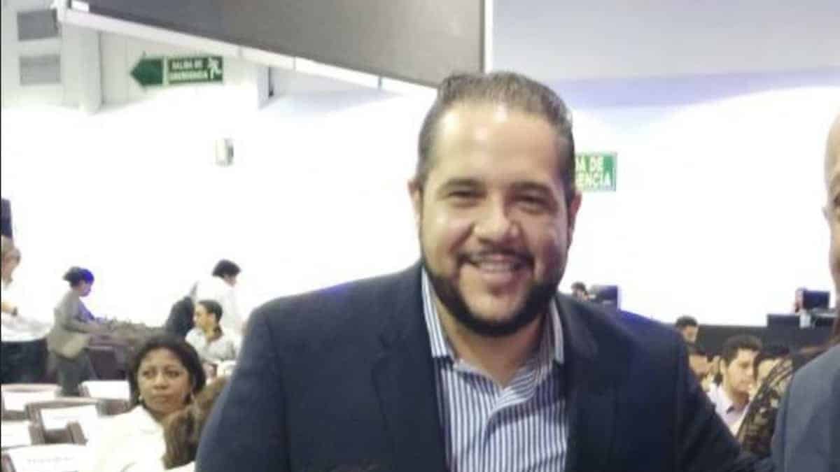Fiscalía formula cargos contra el hijo mayor del expresidente Abdalá Bucaram.