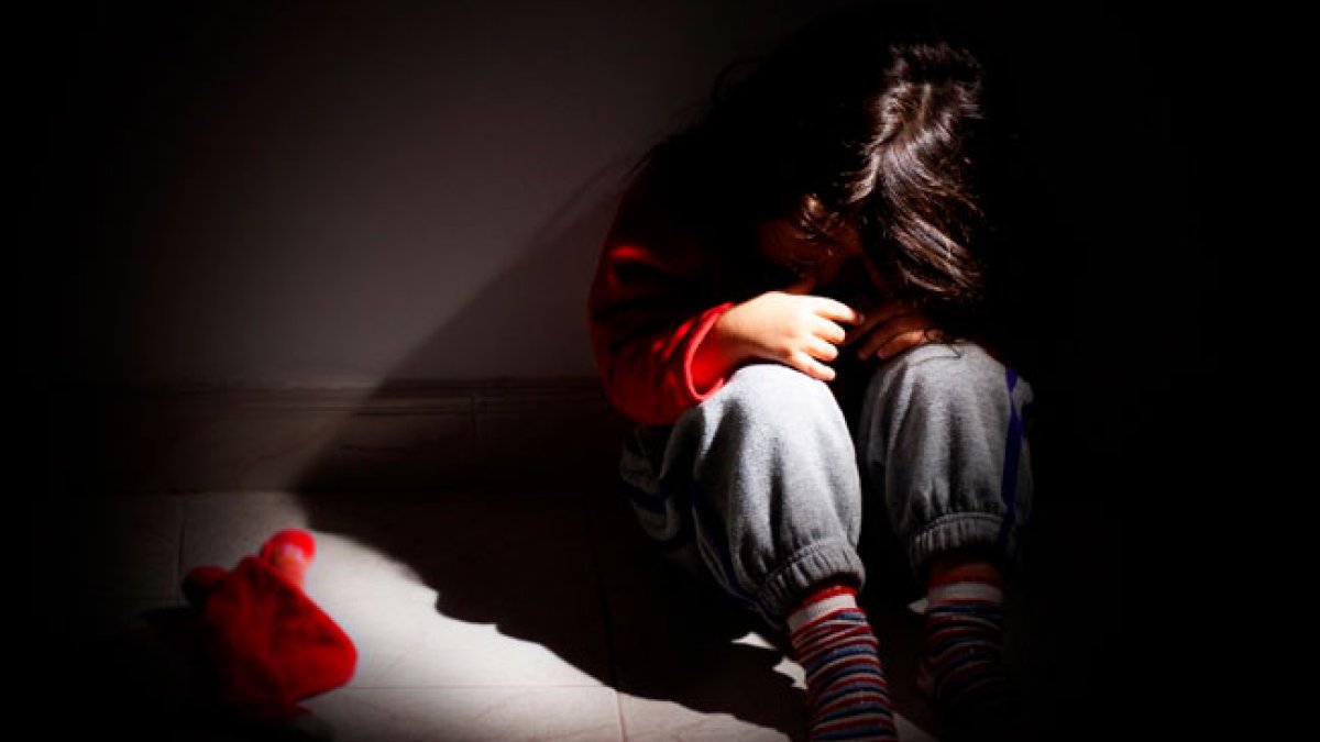 La niña de 12 años fue alumna del ahora sentenciado.