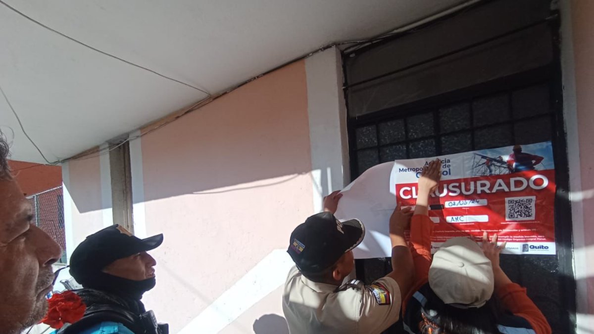 Autoridades de la AMC colocaron los respectivos sellos de clausura