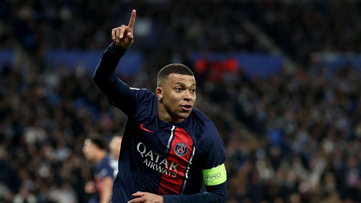 Mbappé anunció su salida de PSG al finalizar la temporada en Francia