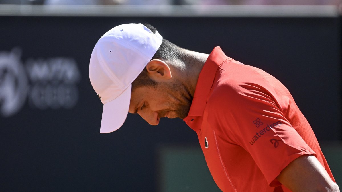 Djokovic fue eliminado por el chileno Alejandro Tabilo tras imponerse en 2 sets, por 6-2 y 6-3.