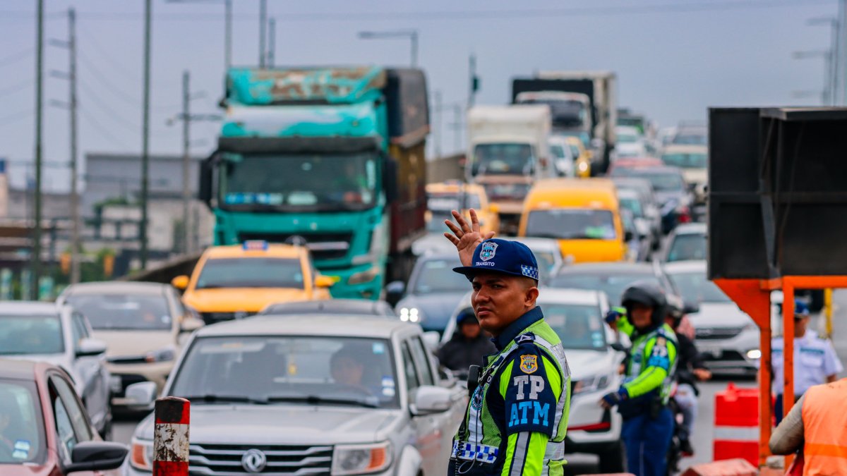 Los trabajos en la vía Perimetral iniciaron este 13 de mayo.