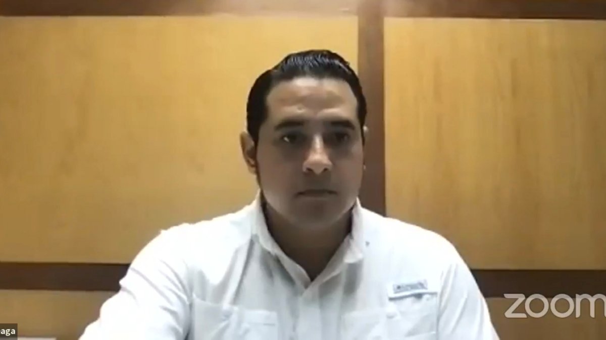 Ronny Aleaga fue la sorpresa durante la comparecencia de la fiscal Diana Salazar.