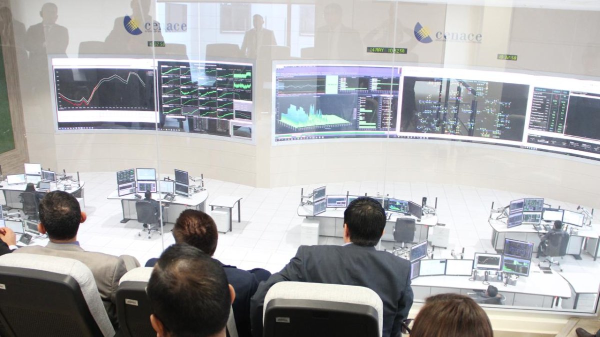 Torres visitó las instalaciones del Operador Nacional de Electricidad.