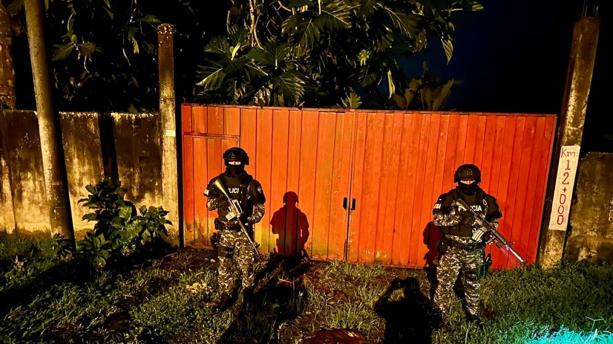 Operativo simultáneo en varias provincias del país.