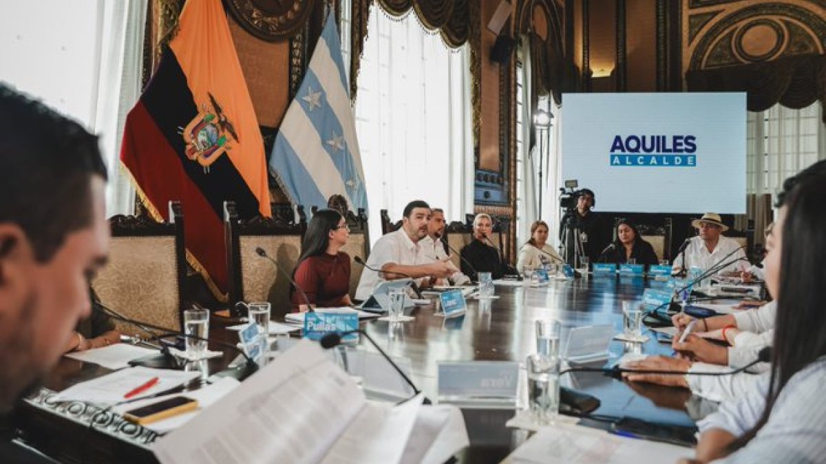 Aquiles Álvarez habló de su primer año en el cargo.