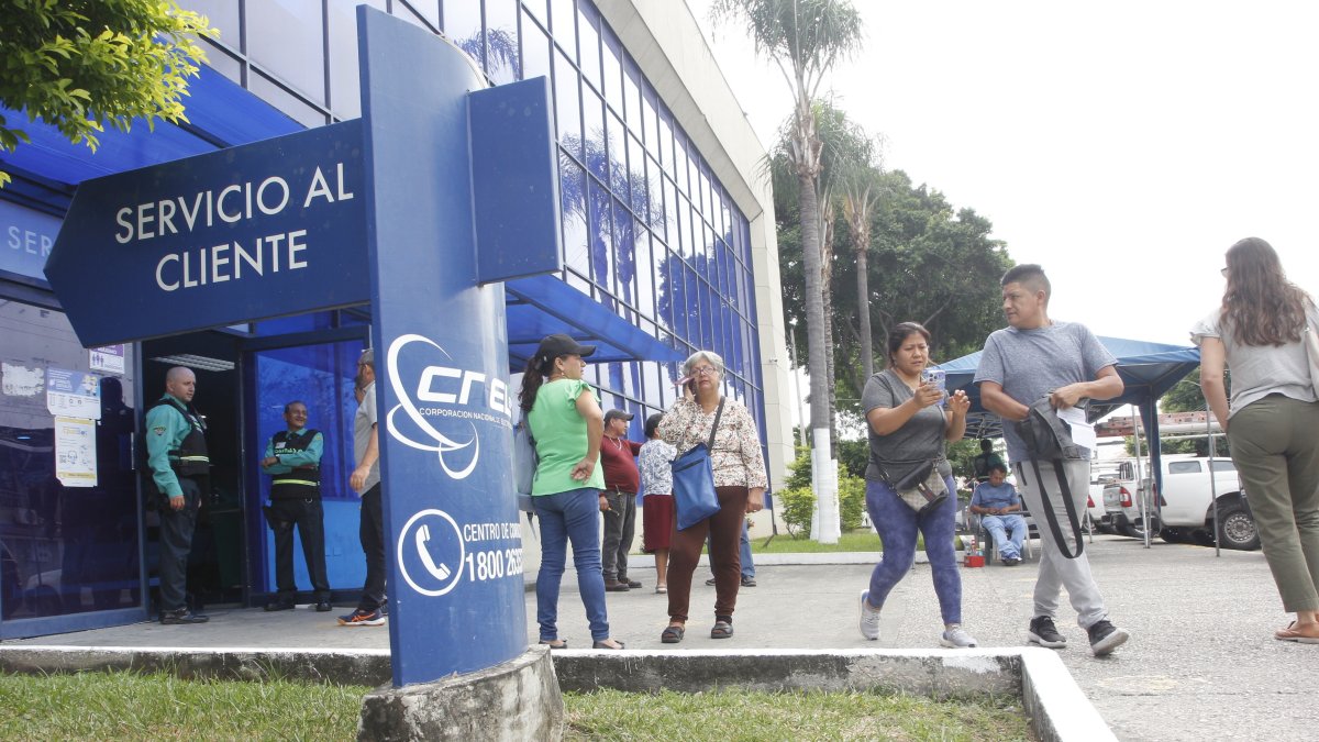 Matriz de CNEL en La Garzota, Guayaquil.