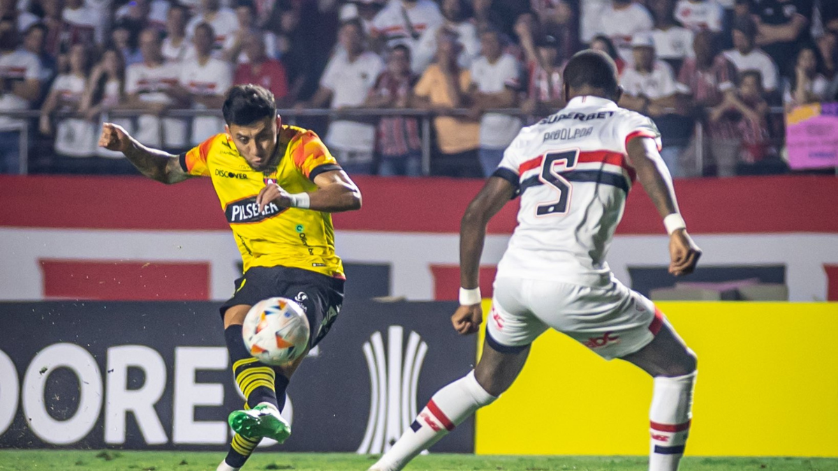 Sao Paulo vs. Barcelona.