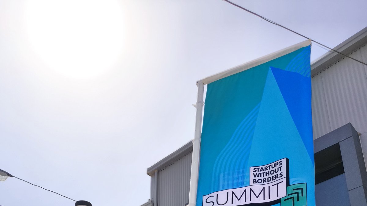 Vista del recinto de la quinta edición de la cumbre de la organización Startups Without Borders. EFE/Isaac J. Martín