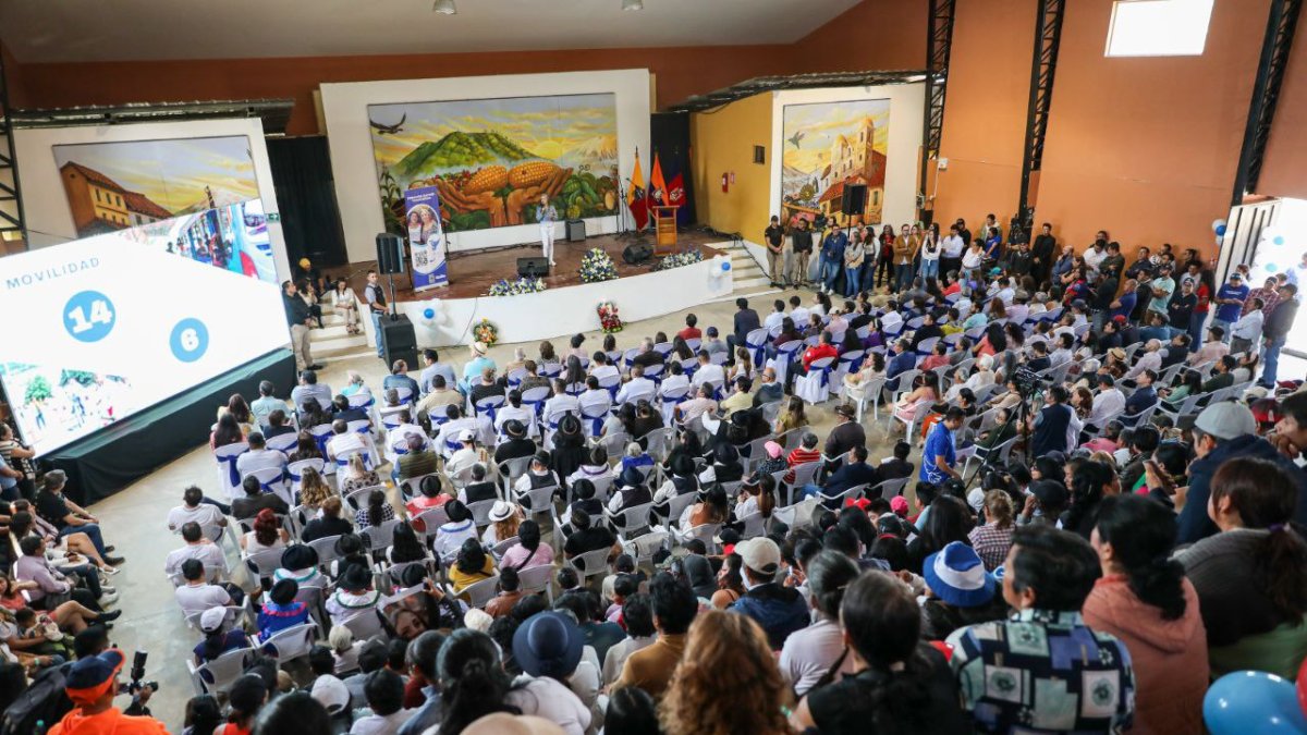 Según analistas consultados por este Diario, la rendición de cuentas en acto público no debe ser la única vía de evaluación de los alcaldes, sino a través del escrutinio público.