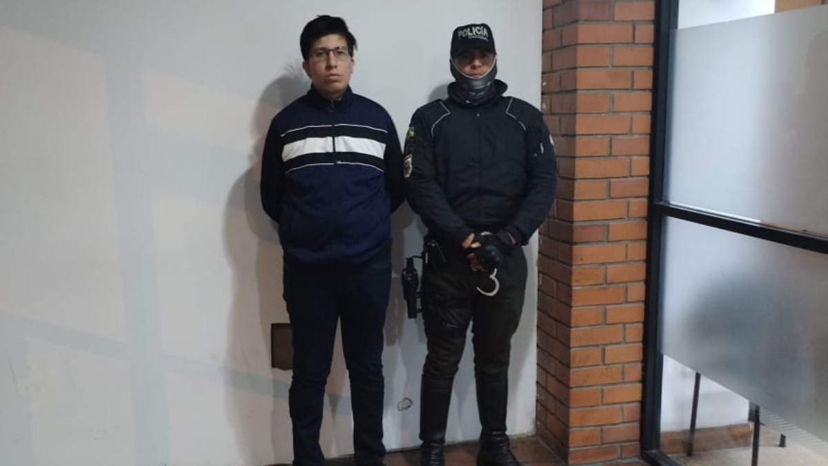 Joseph Aaron Peláez García fue detenido como sospechoso de asalto a mano armada a una gasolinera en Cuenca.