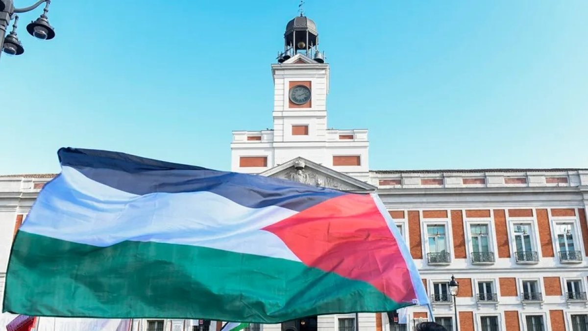 Archivo. Una concentración en apoyo al pueblo palestino en la Puerta del Sol de Madrid