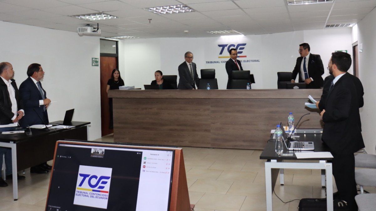 Este 22 de mayo se realizó la audiencia por denuncia electoral contra el periodista Roberto Aguilar.