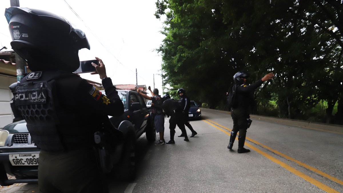 Tras los últimos hechos delictivos registrados en Guayaquil, la presencia policial ha sido más evidente en la ciudad.