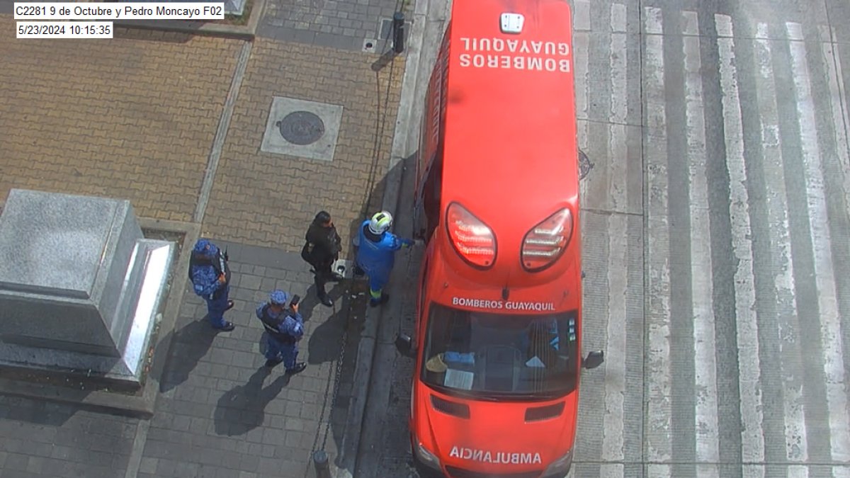 Al sitio acudió personal del Cuerpo de Bomberos de Guayaquil.
