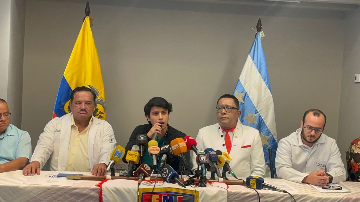 Los representantes brindaron declaraciones en rueda de prensa