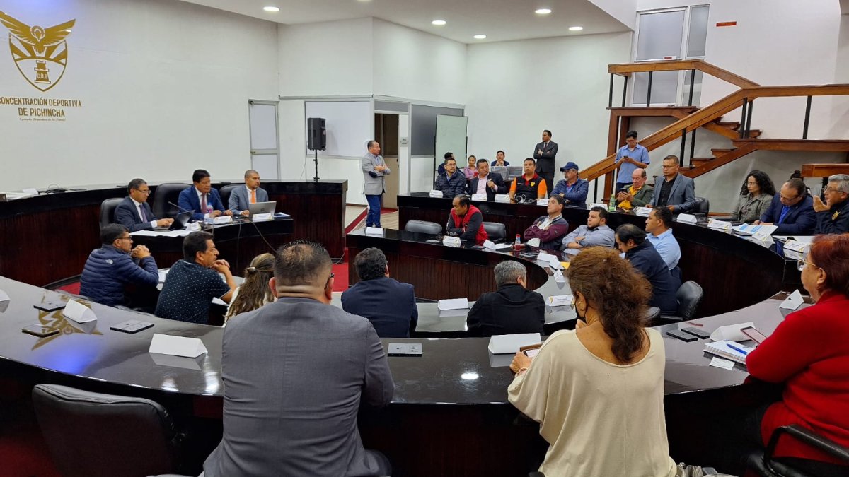 La CDP postergó nuevamente el trámite para tratar el estadio Olímpico.