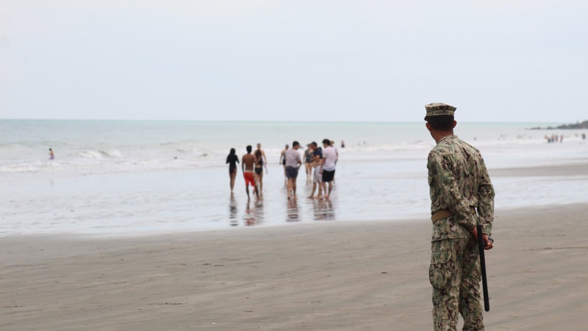 La Policía Nacional y las Fuerzas Armadas anunciaron un despliegue récord de personal.