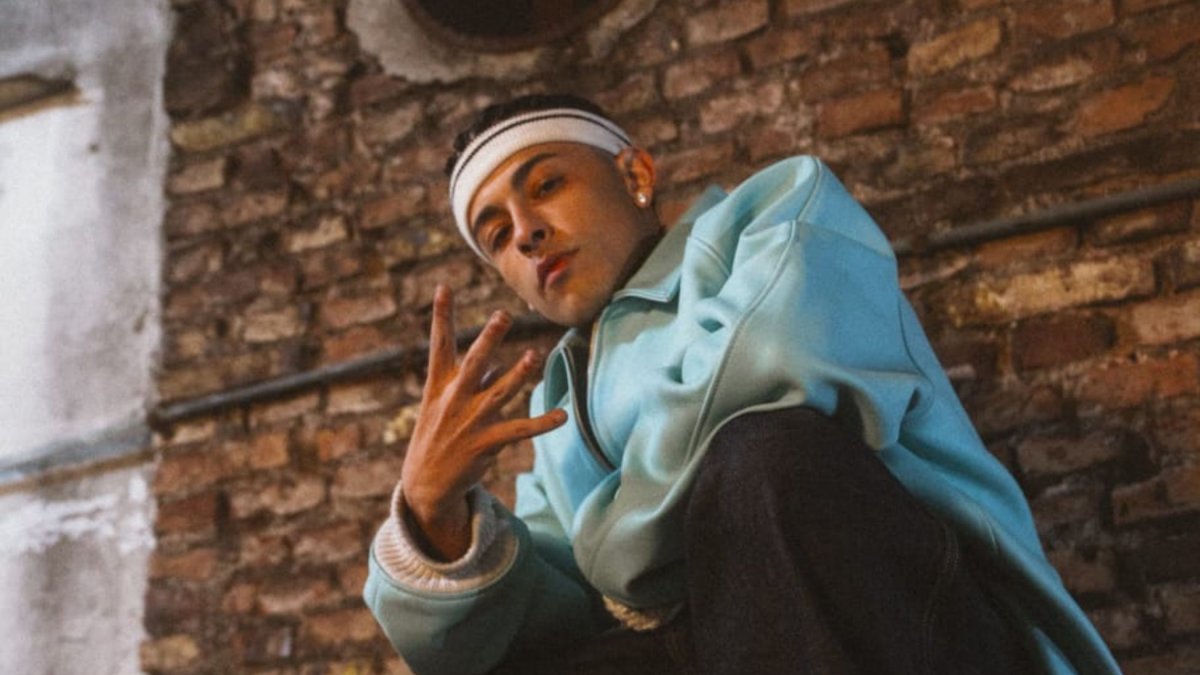 Trueno tiene 22 años.