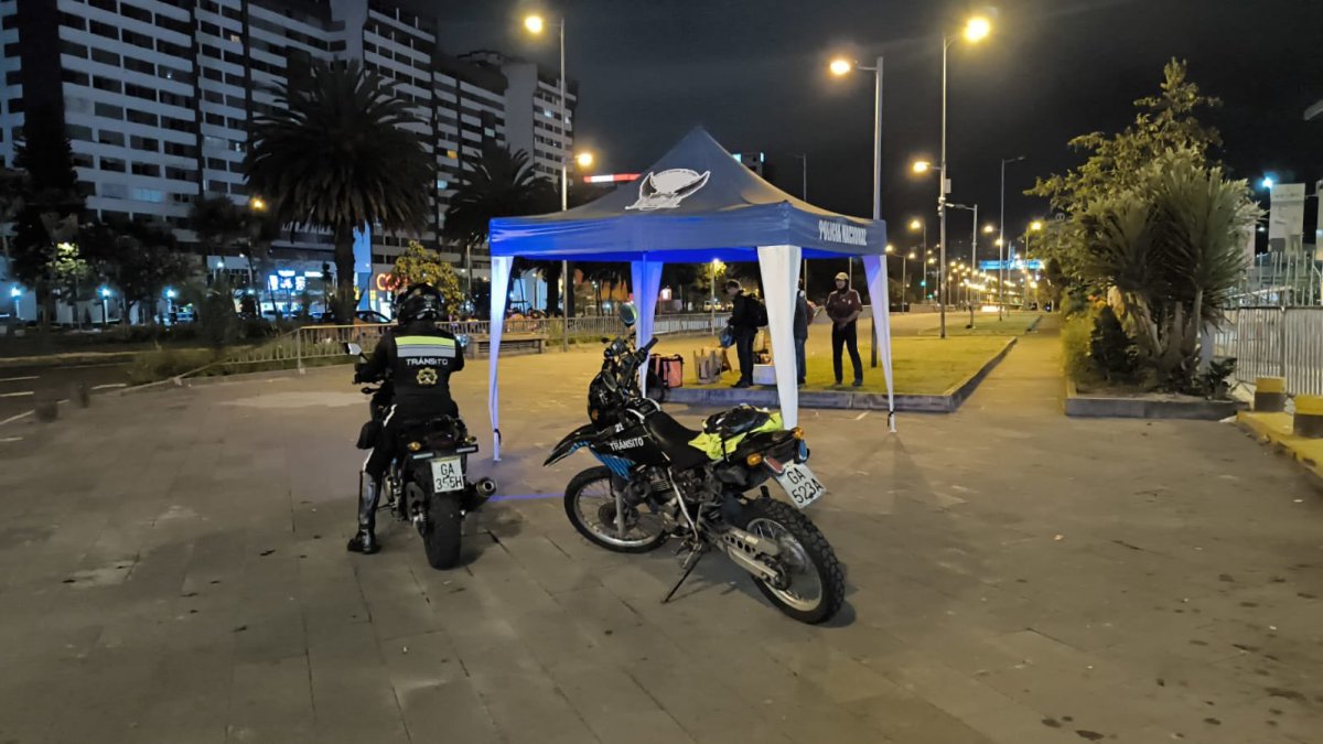 Personal de la Agencia Metropolitana de Tránsito realizó un operativo de control