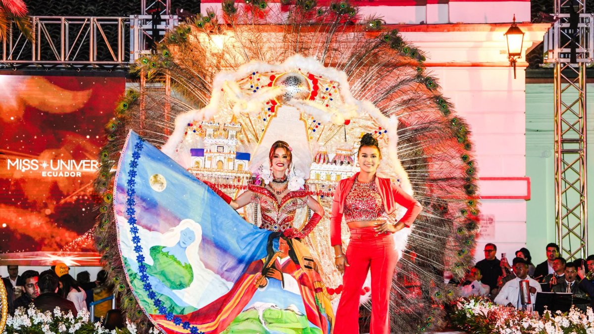 El traje se denomina