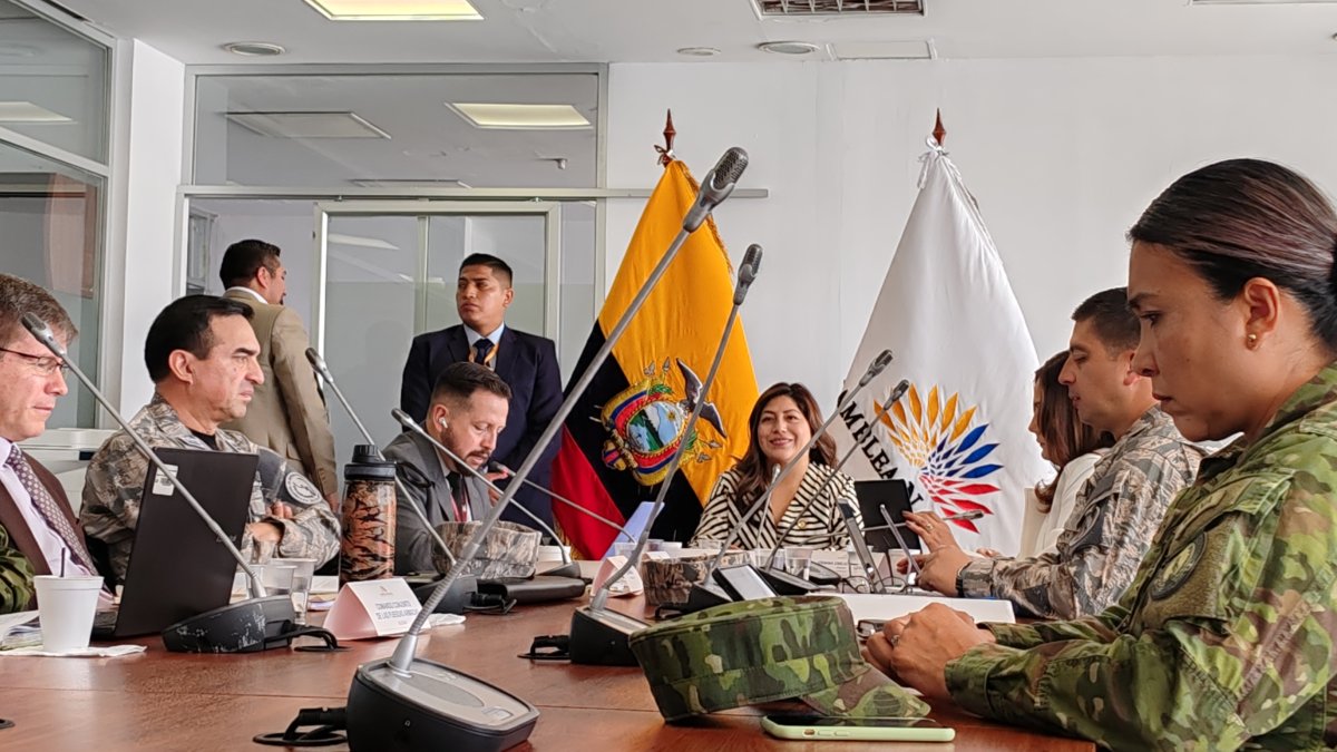 La sesión de la Comisión de Justicia se declaró como reservada para recibir las comparecencias.