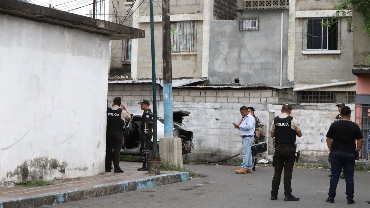 Los empleados del Municipio de Durán fueron desalojados por atentados.