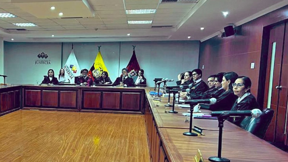 José Suing recibió apoyo de jueces de la Corte Nacional de Justicia tras presentar su terna.