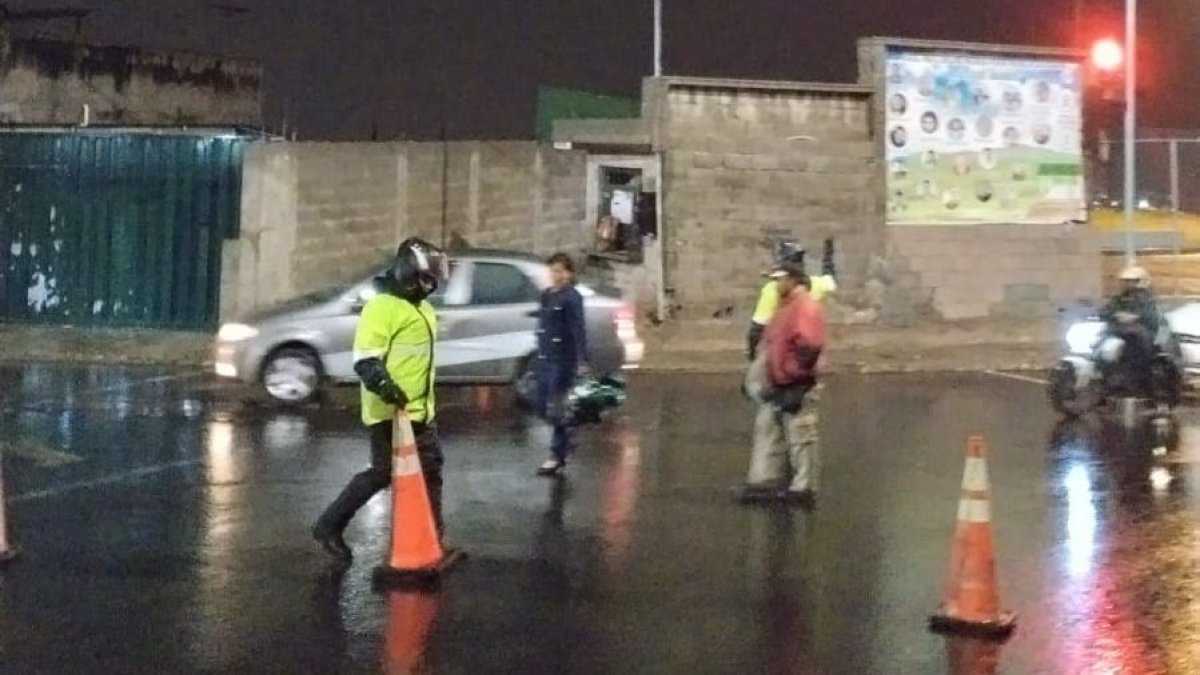 Tras las lluvias, la quebrada El Tejado es monitoreada.