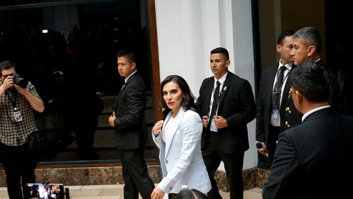 Verónica Abad en una rueda de prensa.