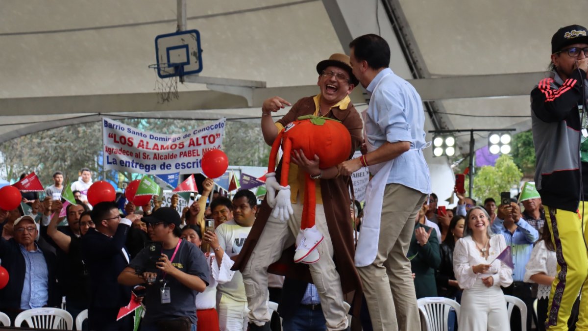 El contrato sería para comunicar la gestión institucional del alcalde Pabel Muñoz