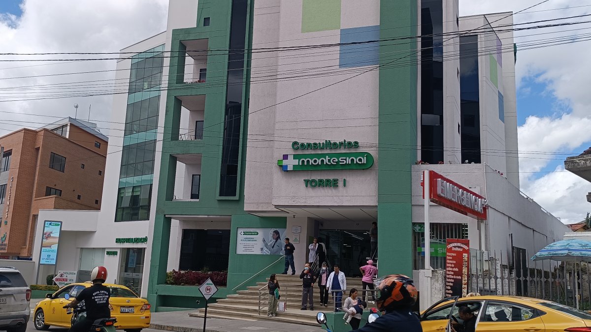 Referencial. Los costos de los servicios médicos en el sector privado son más altos en Guayaquil que en Cuenca.