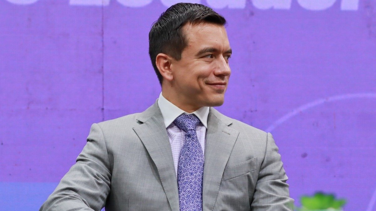 Marlon Pasquel Espín denunció al presidente por hacer