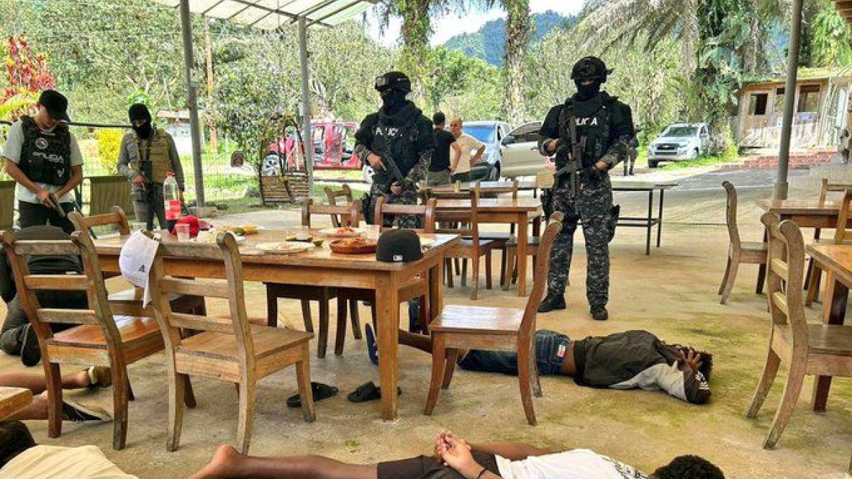 Detuvieron a los presuntos secuestradores; son tres adultos y dos menores de edad.