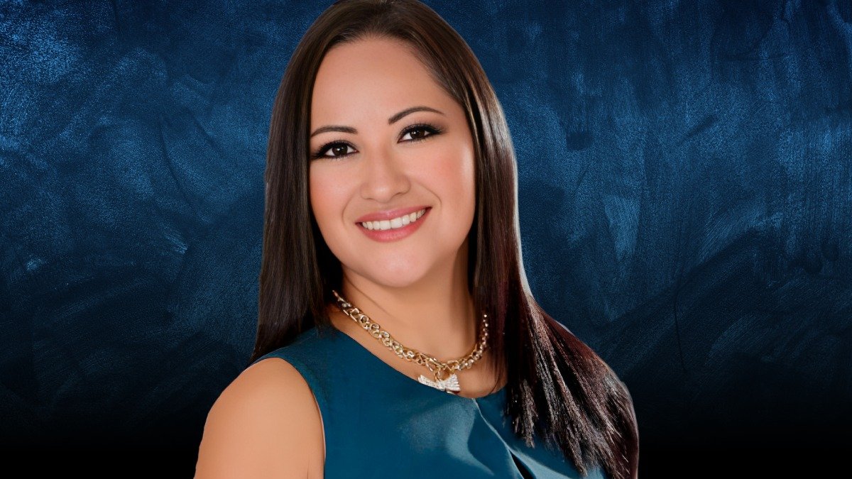 el presidente Daniel Noboa designó a Alba Guevara Bárcenes como Directora General de la Unidad de Gestión y Regularización.