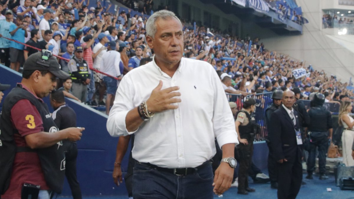 Hernán Torres no continuará en Emelec, pese a que negó su salida